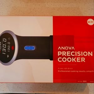 ANOVA 900watt/ Percision Cooker